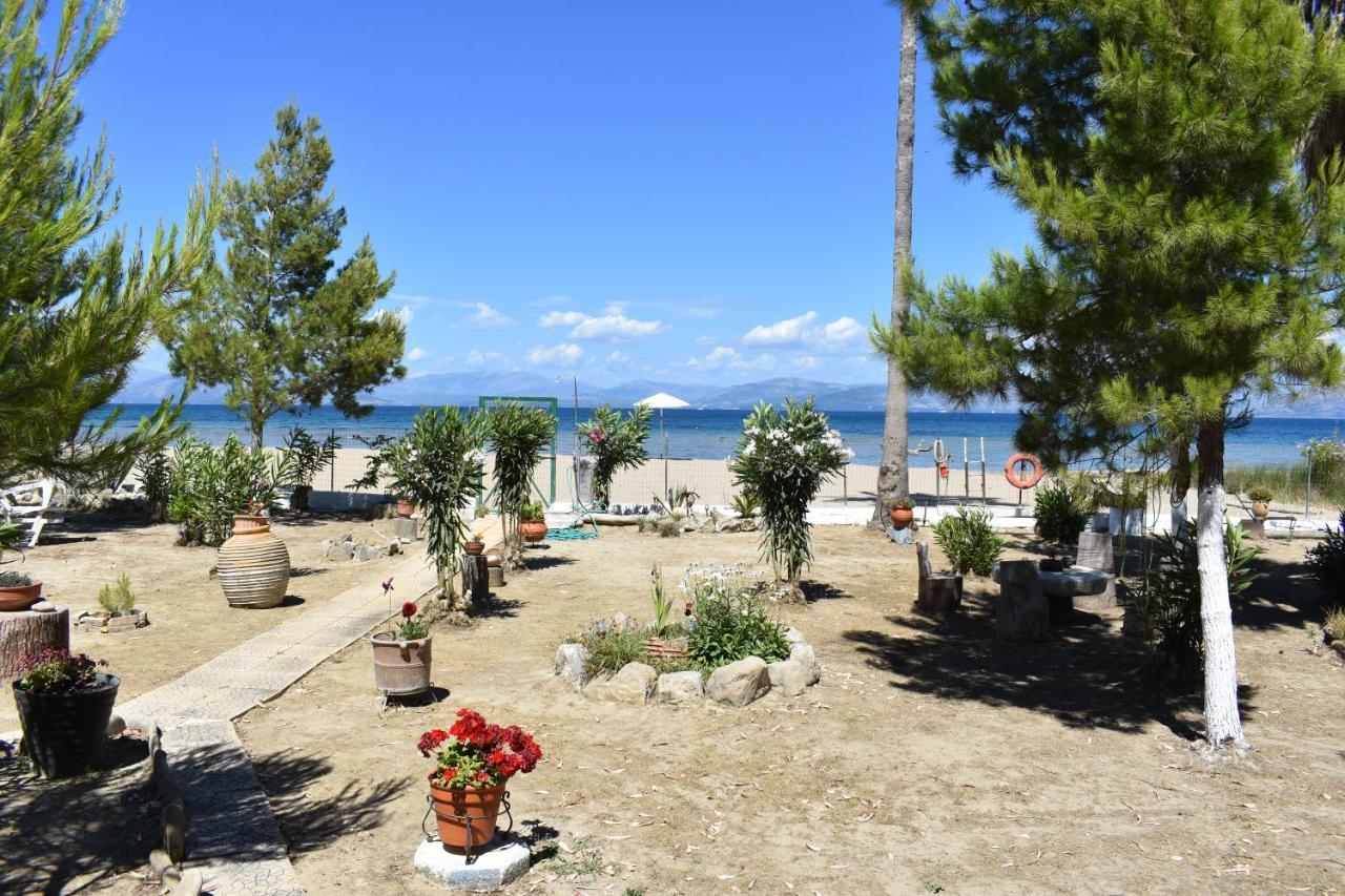 Bouka Beachfront Bungalows Agios Nikolaos  외부 사진